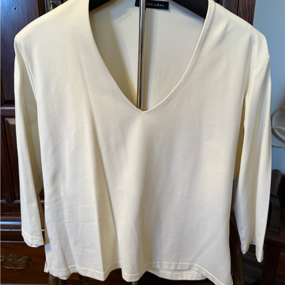Joan Cal Cream Long Sleeve Women's Top